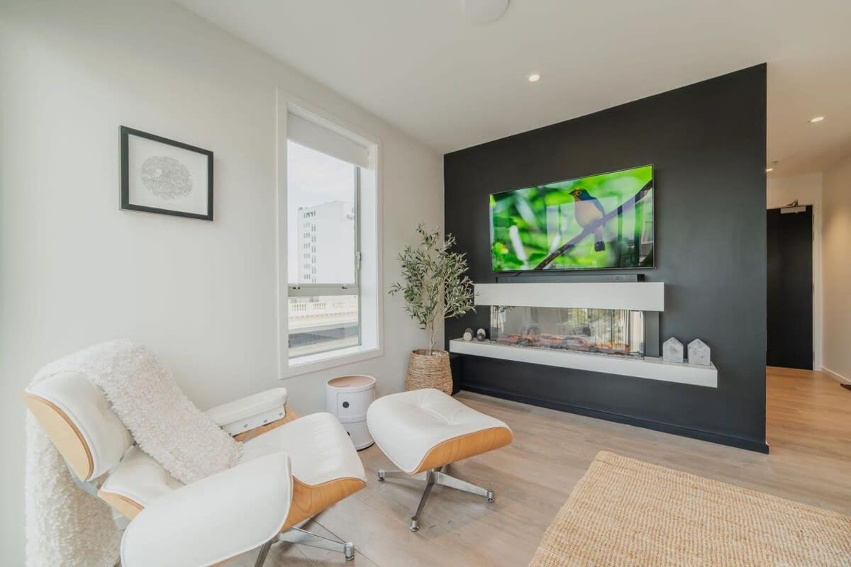 Penthouse Perfection - 2Br Elegance On Worcester St Christchurch Exterior foto